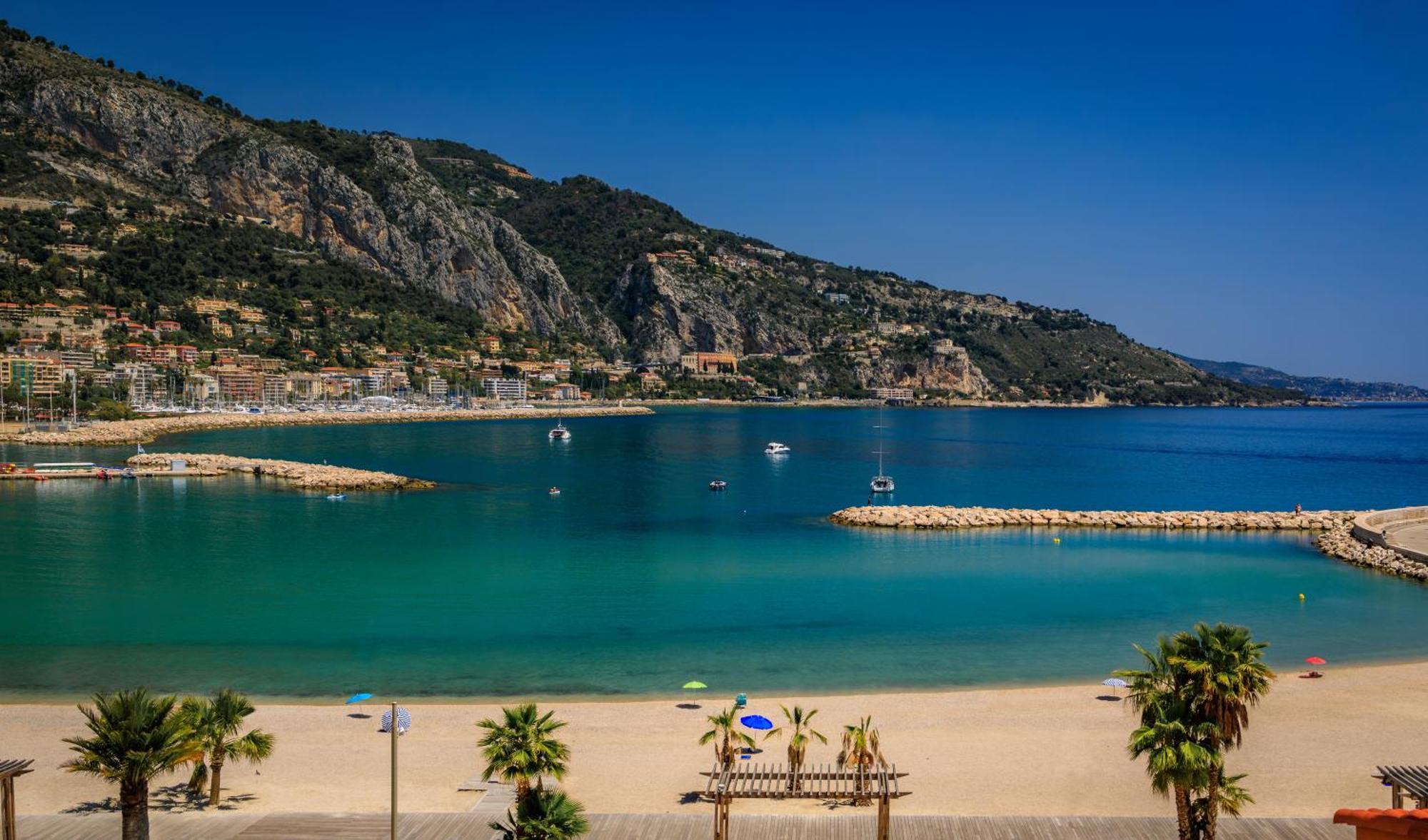 Hotel Vendome Menton - Reouverture Buitenkant foto