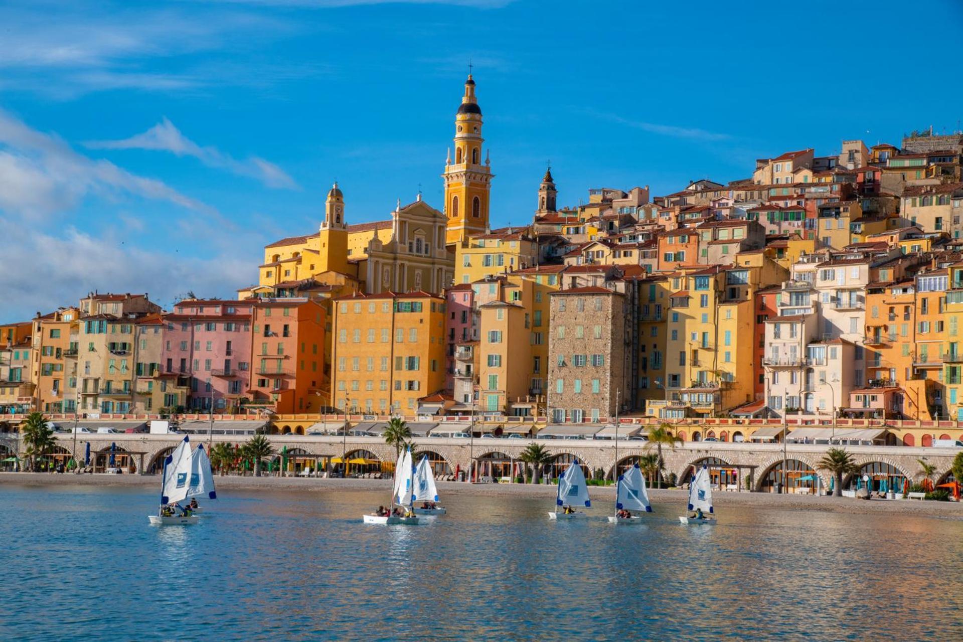Hotel Vendome Menton - Reouverture Buitenkant foto