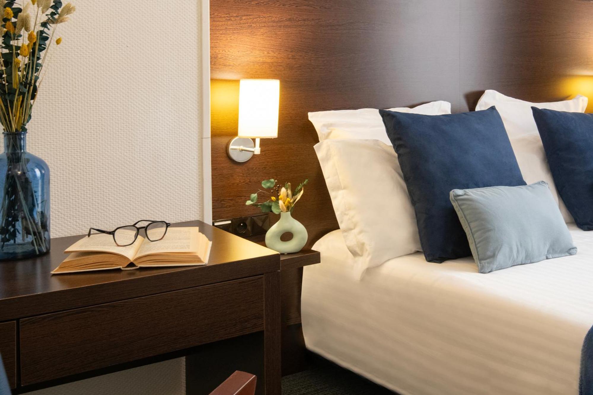 Hotel Vendome Menton - Reouverture Buitenkant foto