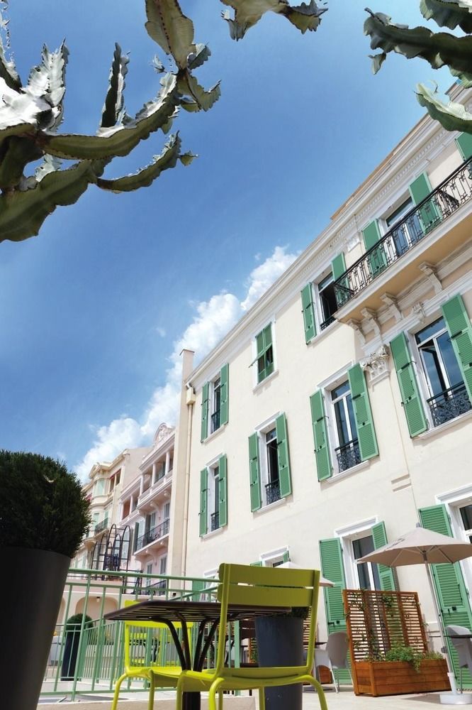 Hotel Vendome Menton - Reouverture Buitenkant foto
