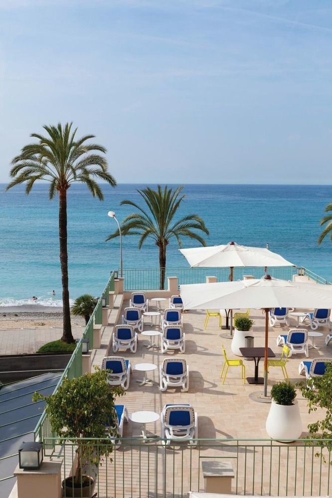 Hotel Vendome Menton - Reouverture Buitenkant foto